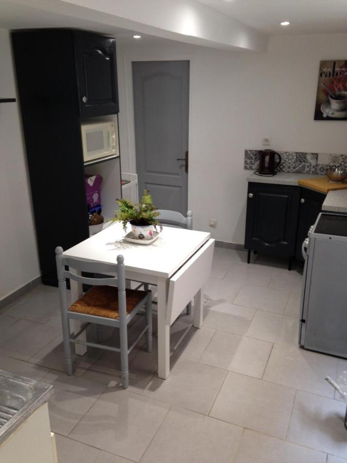 Maison De Centre Ville 6 Personnes Précigné Exteriör bild